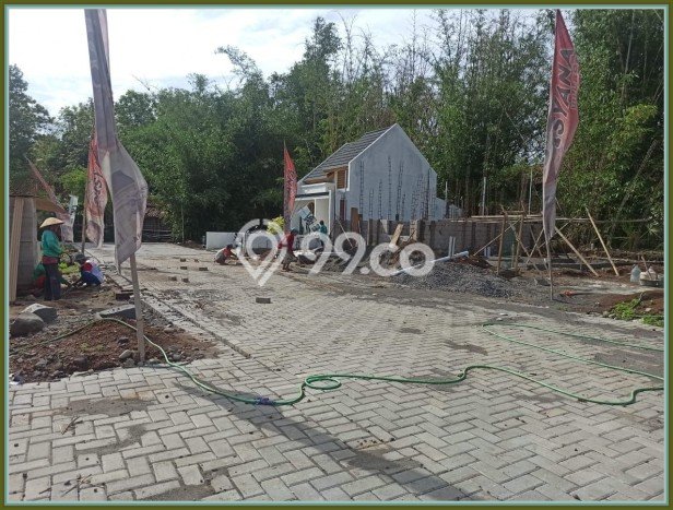 Dijual Tanah Lokasi Kulonprogo, Yogyakarta Seluas 71m2 Dijual Tanah Lokasi Kulonprogo, Yogyakarta Seluas 71m2