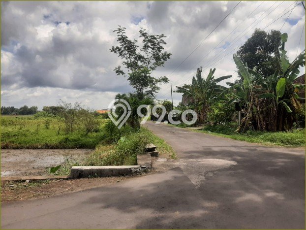 Jual Tanah Area Strategis Kawasan Godean, Luas 130m², Cocok untuk Pengembangan Jual Tanah Area Strategis Kawasan Godean, Luas 130m², Cocok untuk Pengembangan