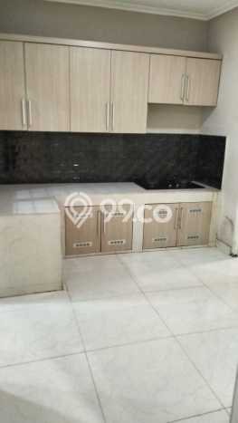 Lokasi terbaik! Rumah siap pakai dikontrakkan di BSD LB 220m2 Lokasi terbaik! Rumah siap pakai dikontrakkan di BSD LB 220m2