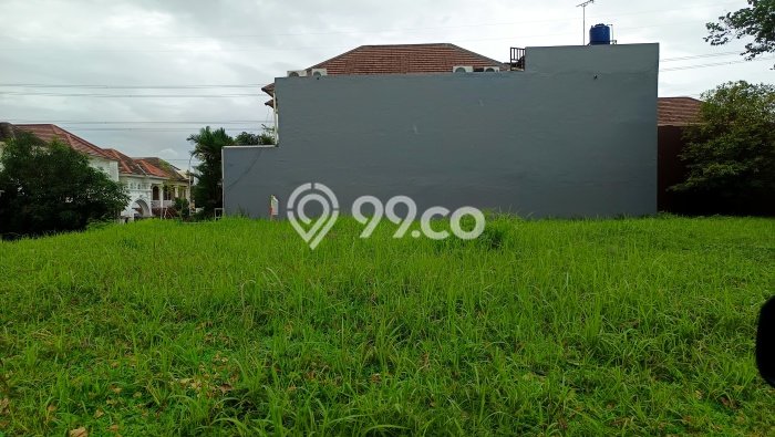 Dijual Tanah di Jakarta Timur, Luas 180m2 SHM Dijual Tanah di Jakarta Timur, Luas 180m2 SHM