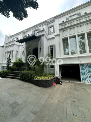 Hunian Mewah Dijual LT 824m2 di Menteng, Jakarta Pusat Hunian Mewah Dijual LT 824m2 di Menteng, Jakarta Pusat