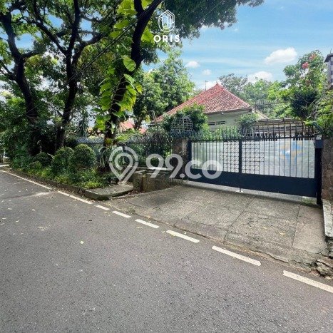Tanah di Menteng, Jakarta Pusat Luas 639m2 Dijual Segera Tanah di Menteng, Jakarta Pusat Luas 639m2 Dijual Segera