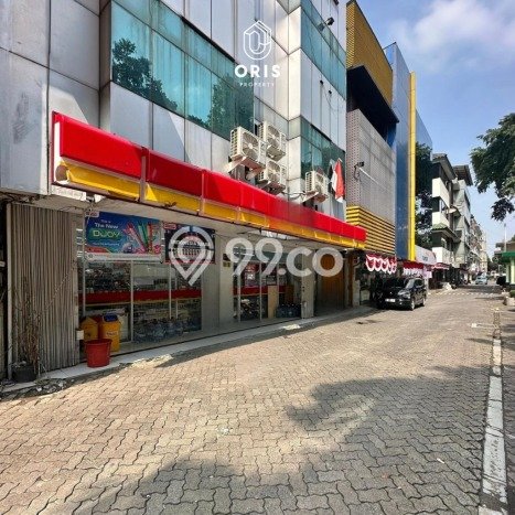 Jual Ruko Area Komersial di Kebayoran Baru, Luas 450m², Jalan Raya Jual Ruko Area Komersial di Kebayoran Baru, Luas 450m², Jalan Raya