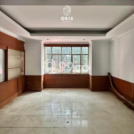 Jual Ruko Area Komersial di Kebayoran Baru, Luas 450m², Jalan Raya Jual Ruko Area Komersial di Kebayoran Baru, Luas 450m², Jalan Raya