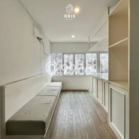 Komersial Dijual di Jakarta Selatan LT 341m2 & LB 550m2 Lokasi Terbaik! Komersial Dijual di Jakarta Selatan LT 341m2 & LB 550m2 Lokasi Terbaik!