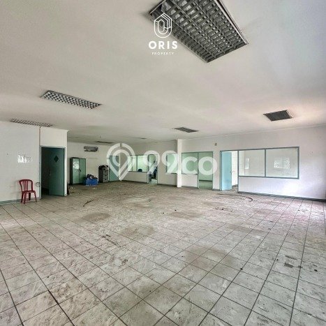 Pabrik Dijual di Pulo Gadung Jakarta Timur dengan LB 5608m2 Pabrik Dijual di Pulo Gadung Jakarta Timur dengan LB 5608m2