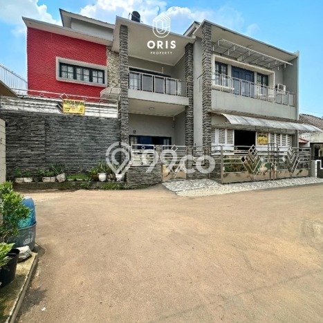 Ready to Use! Luxury House LT 386m2 Desain Elegan di Jatiwaringin Ready to Use! Luxury House LT 386m2 Desain Elegan di Jatiwaringin