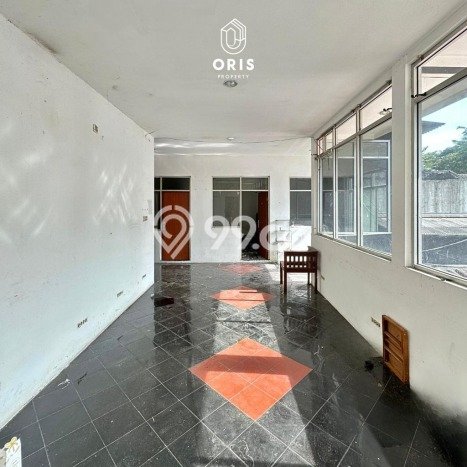 Tanah di Menteng, Jakarta Pusat Luas 609m2 Dijual Segera Tanah di Menteng, Jakarta Pusat Luas 609m2 Dijual Segera
