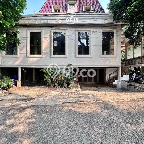Area Ramai! Komersial Dijual di Kebayoran Baru untuk Bisnis Luas Bangunan 1608m2 Area Ramai! Komersial Dijual di Kebayoran Baru untuk Bisnis Luas Bangunan 1608m2
