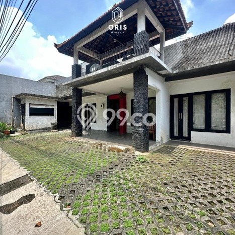 Cocok Untuk Investasi! Dijual Kost di Bendungan Hilir 13 Kamar Cocok Untuk Investasi! Dijual Kost di Bendungan Hilir 13 Kamar