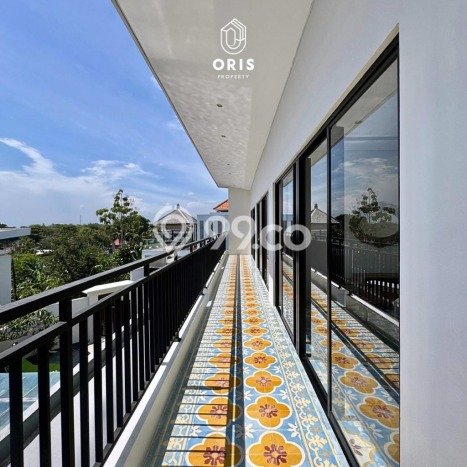 Bisnis Menjanjikan! Vila di Ungasan, Luas 400m², Akses Mudah Pusat Kota Bisnis Menjanjikan! Vila di Ungasan, Luas 400m², Akses Mudah Pusat Kota