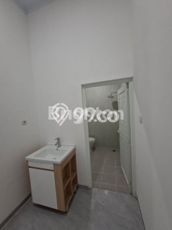 Rumah Elit Modern Tanpa Renovasi di Tanjung Duren Jakarta Barat Rumah Elit Modern Tanpa Renovasi di Tanjung Duren Jakarta Barat