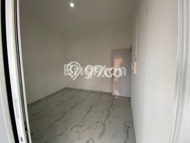 Dijual Hunian Rumah Nyaman 3 Kamar di Meruya, Jakarta Barat Dijual Hunian Rumah Nyaman 3 Kamar di Meruya, Jakarta Barat