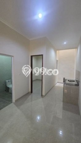 Ready to Use! Luxury House LT 86m2 Desain Elegan di Duri Kepa Ready to Use! Luxury House LT 86m2 Desain Elegan di Duri Kepa
