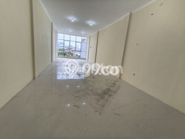 Ruko Komersial Dijual di Kebon Jeruk Jakarta Barat LT 80m2 & LB 220m2 Ruko Komersial Dijual di Kebon Jeruk Jakarta Barat LT 80m2 & LB 220m2