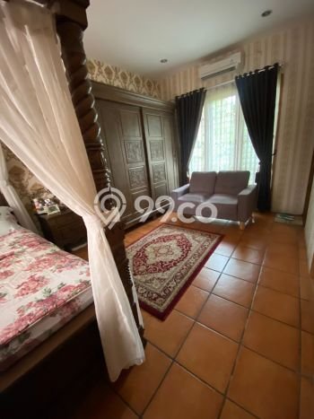 Dijual Rumah Luas Elegan Dengan View Cantik di Jatiwaringin, Bekasi Dijual Rumah Luas Elegan Dengan View Cantik di Jatiwaringin, Bekasi