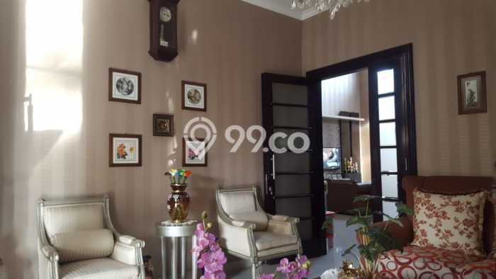 Rumah Elit Modern Tanpa Renovasi di Riau Bandung Rumah Elit Modern Tanpa Renovasi di Riau Bandung