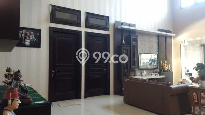 Rumah Elit Modern Tanpa Renovasi di Riau Bandung Rumah Elit Modern Tanpa Renovasi di Riau Bandung