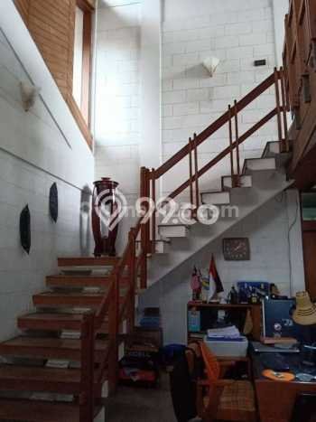 Rumah Luxury Modern Tanpa Renovasi di Pasteur Bandung Rumah Luxury Modern Tanpa Renovasi di Pasteur Bandung