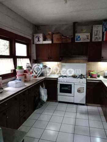 Rumah Luxury Modern Tanpa Renovasi di Pasteur Bandung Rumah Luxury Modern Tanpa Renovasi di Pasteur Bandung