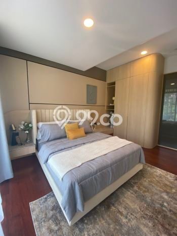 Rumah Mewah LB 275m2 Siap Huni Desain Elegan di Kota Baru Parahyangan, Bandung Rumah Mewah LB 275m2 Siap Huni Desain Elegan di Kota Baru Parahyangan, Bandung