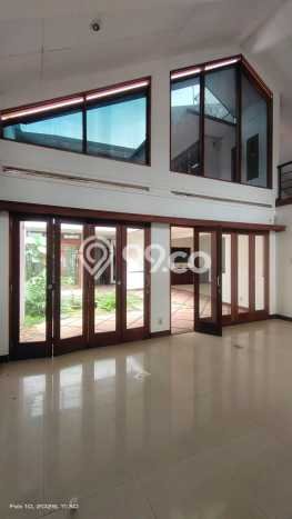 Disewakan! Rumah 5 Kamar Tidur &
3 Kamar Mandi di ciumbuleuit, Bandung Disewakan! Rumah 5 Kamar Tidur &
3 Kamar Mandi di ciumbuleuit, Bandung
