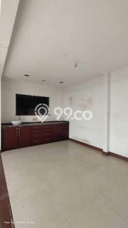 Disewakan! Rumah 5 Kamar Tidur &
3 Kamar Mandi di ciumbuleuit, Bandung Disewakan! Rumah 5 Kamar Tidur &
3 Kamar Mandi di ciumbuleuit, Bandung