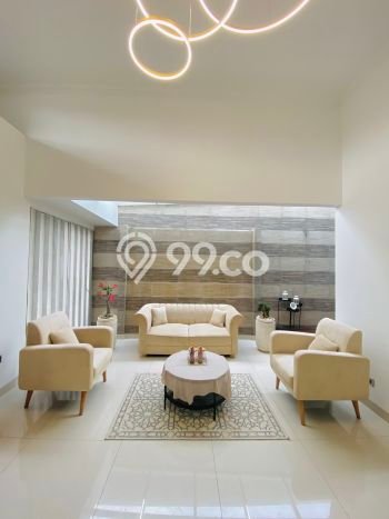 Ready to Use! Luxury House LT 560m2 Desain Modern di Kota Baru Parahyangan Ready to Use! Luxury House LT 560m2 Desain Modern di Kota Baru Parahyangan