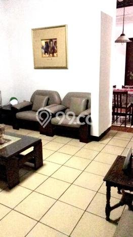 For Sale! Luxury House LT 270m2 Desain Modern di Buah Batu For Sale! Luxury House LT 270m2 Desain Modern di Buah Batu