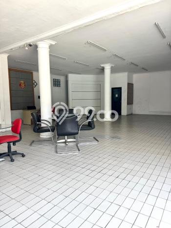 Ruko Dijual di Kelapa Gading Jakarta Utara dengan LB 360m2 Ruko Dijual di Kelapa Gading Jakarta Utara dengan LB 360m2