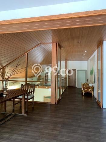 Ready to Use! Premium House LT 1295m2 Desain Modern di Pejaten Ready to Use! Premium House LT 1295m2 Desain Modern di Pejaten