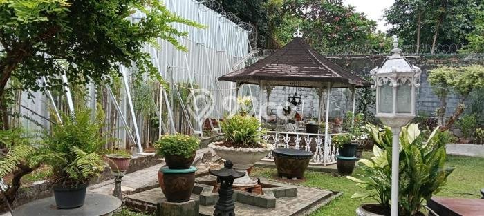 For Sale! Premium House LT 1470m2 Desain Modern di Pakubuwono For Sale! Premium House LT 1470m2 Desain Modern di Pakubuwono