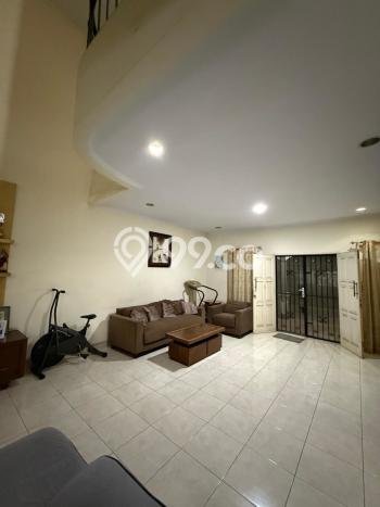 Hunian Elit LB 200m2 Siap Pakai Desain Elegan di Pegadungan, Jakarta Barat Hunian Elit LB 200m2 Siap Pakai Desain Elegan di Pegadungan, Jakarta Barat