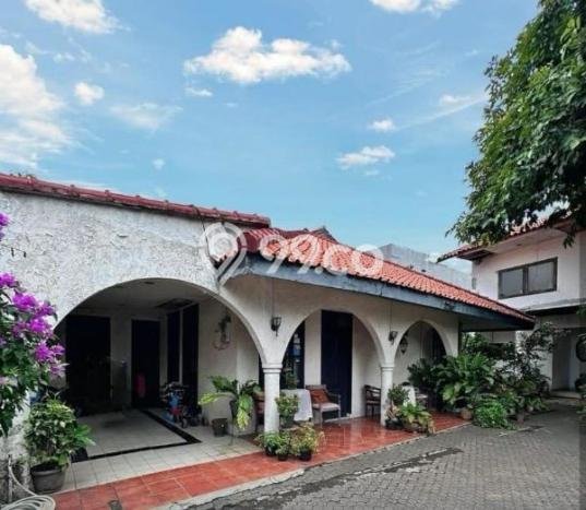 For Sale! Premium House LT 1494m2 Desain Modern di Salemba For Sale! Premium House LT 1494m2 Desain Modern di Salemba