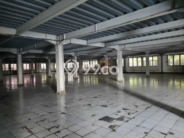 Gudang Strategis di Tambun Selatan, Luas 5000m2m², Kawasan Bisnis Gudang Strategis di Tambun Selatan, Luas 5000m2m², Kawasan Bisnis