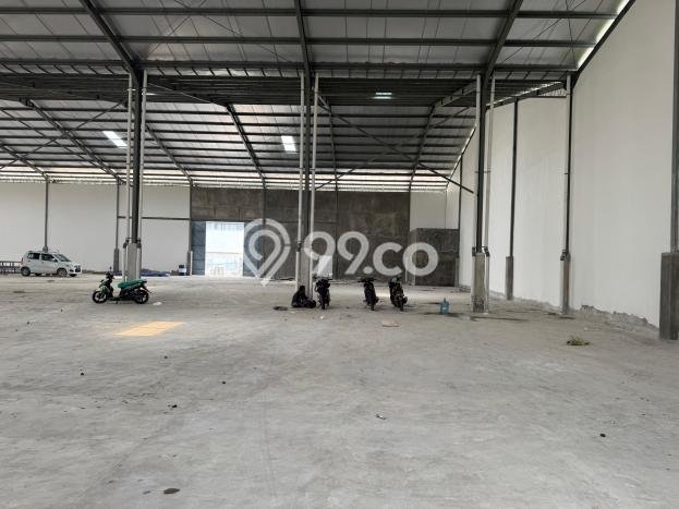 Gudang untuk Disewa di Pusat Bekasi Luas Bangunan 2835m2 Gudang untuk Disewa di Pusat Bekasi Luas Bangunan 2835m2
