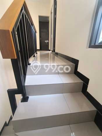 Rumah Kontrakan Bandung LT 60m2 LB 68m2 Area Taman Kopo Indah Rumah Kontrakan Bandung LT 60m2 LB 68m2 Area Taman Kopo Indah
