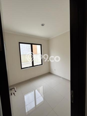 Rumah Mewah LB 160m2 Siap Huni Desain Elegan di Podomoro Park Bandung, Bandung Rumah Mewah LB 160m2 Siap Huni Desain Elegan di Podomoro Park Bandung, Bandung