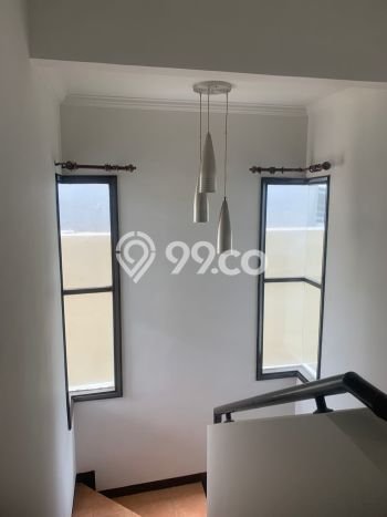 Lokasi terbaik! Rumah siap huni disewakan di Kota Baru Parahyangan LB 150m2 Lokasi terbaik! Rumah siap huni disewakan di Kota Baru Parahyangan LB 150m2