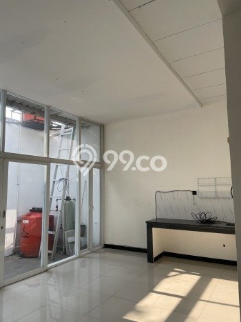 Jarang Ada! Rumah Sewa 3 Kamar Nyaman Siap Huni Taman Kopo Indah Jarang Ada! Rumah Sewa 3 Kamar Nyaman Siap Huni Taman Kopo Indah