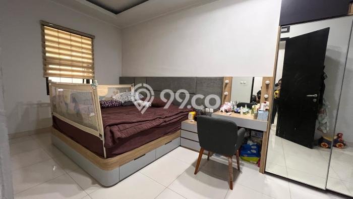 Hunian Nyaman Asri 3 KT Siap Huni di Taman Holis Indah Bandung Hunian Nyaman Asri 3 KT Siap Huni di Taman Holis Indah Bandung