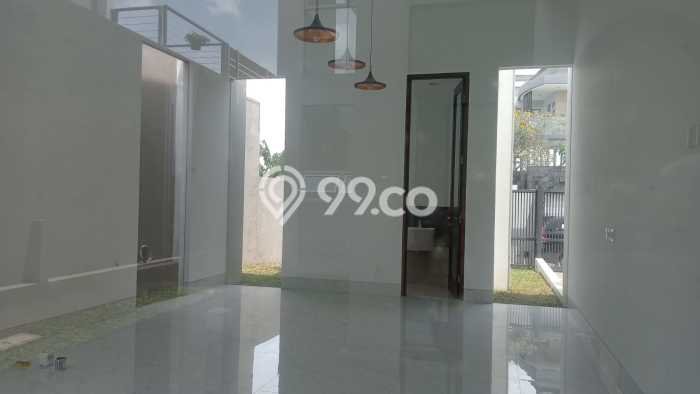 Jual Rumah Luas Elegan Dengan View Cantik di Setiabudi, Bandung Jual Rumah Luas Elegan Dengan View Cantik di Setiabudi, Bandung
