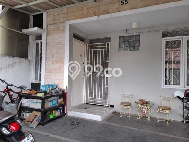 For Sale Rumah 2 Kamar Lokasi Strategis Nyaman dan Strategis di Taman Kopo Indah For Sale Rumah 2 Kamar Lokasi Strategis Nyaman dan Strategis di Taman Kopo Indah