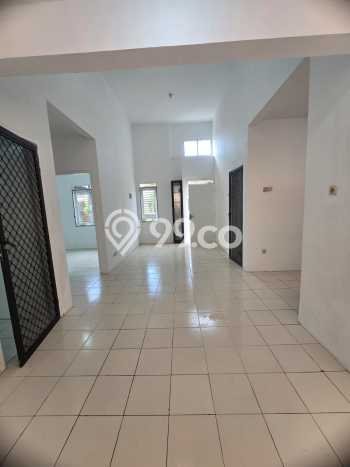 Rumah Modern Cantik 3 Kamar Siap Huni di Kota Baru Parahyangan Rumah Modern Cantik 3 Kamar Siap Huni di Kota Baru Parahyangan