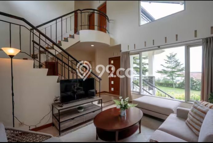 Lokasi Ideal! Vila Kawasan , Ukuran 337m2m², Area Asri dan tenang Lokasi Ideal! Vila Kawasan , Ukuran 337m2m², Area Asri dan tenang