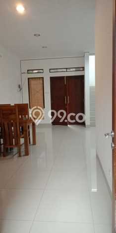 Jarang Ada! Rumah Sewa 2 Kamar Bagus Siap Huni Setra Duta Jarang Ada! Rumah Sewa 2 Kamar Bagus Siap Huni Setra Duta