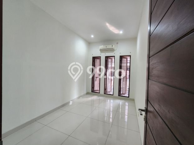 Hunian Eksklusif Dijual LT 180m2 di Batununggal, Bandung Hunian Eksklusif Dijual LT 180m2 di Batununggal, Bandung