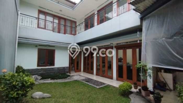 Rumah Elit Modern Tanpa Renovasi di Setra Indah Bandung Rumah Elit Modern Tanpa Renovasi di Setra Indah Bandung