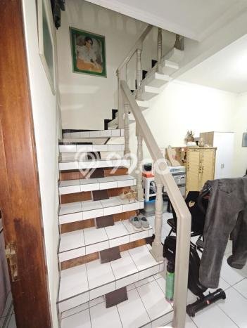 Rumah Modern Minimalis 4 KT Siap Huni di Taman Kopo Indah Rumah Modern Minimalis 4 KT Siap Huni di Taman Kopo Indah