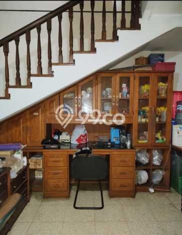 Rumah Mewah LB 350m2 Siap Pakai Desain Elegan di Pelajar Pejuang, Bandung Rumah Mewah LB 350m2 Siap Pakai Desain Elegan di Pelajar Pejuang, Bandung